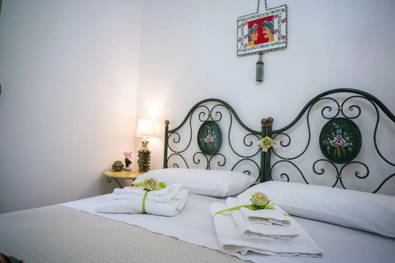 *** Oda ve Kahvaltı B&B 